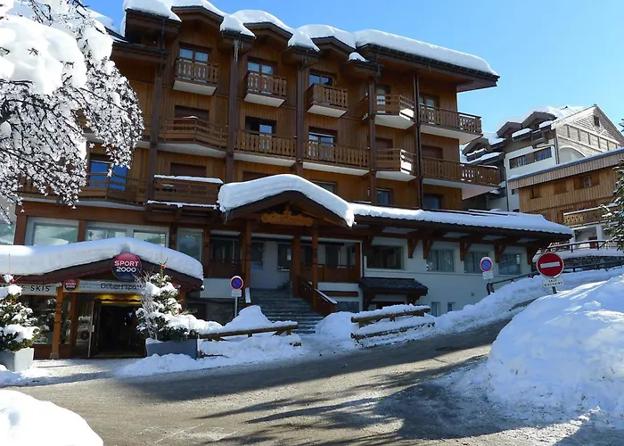 Confortable A Courchevel, Proche Des Pistes - Fr-1-563-107 *