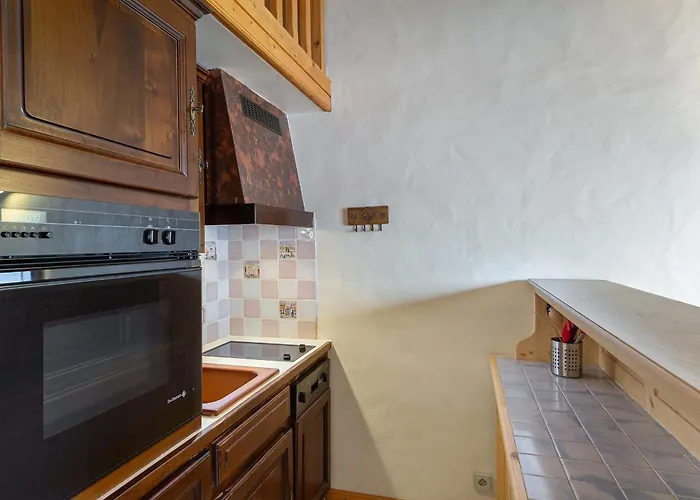 Confortable A Courchevel, Proche Des Pistes - Fr-1-563-107 Courchevel